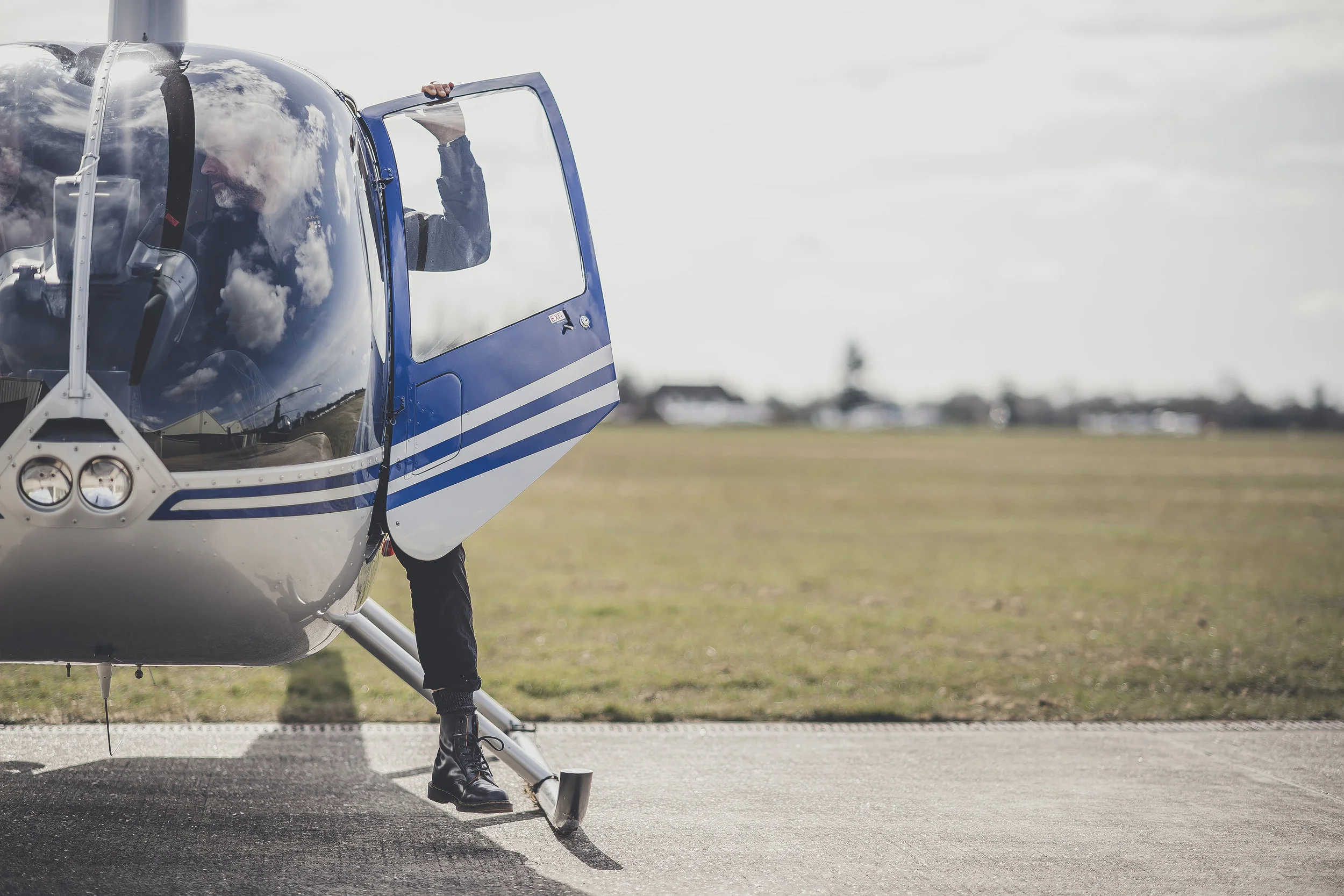 Commercial helicopter pilot training
