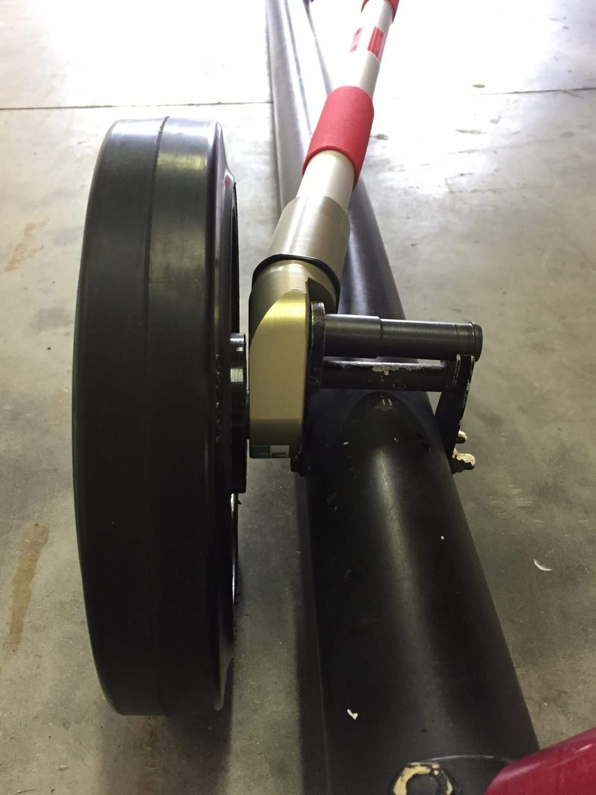 Close-up of the Easy Wheels cam mechanism